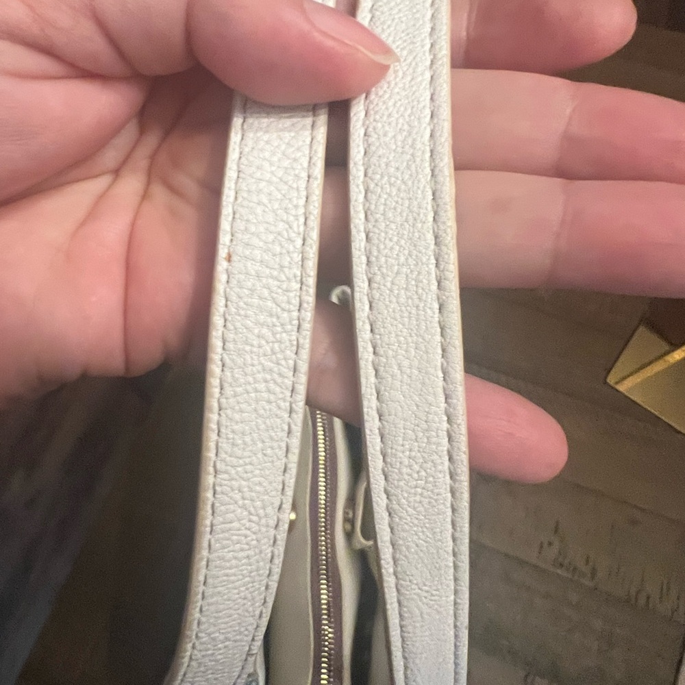 Betsey Johnson Bag - Picture 10 of 11